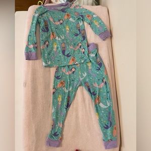 LITTLE SLEEPIES mermaid print pjs.